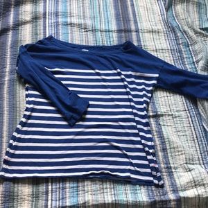 3/4 sleeve blue and white shirt